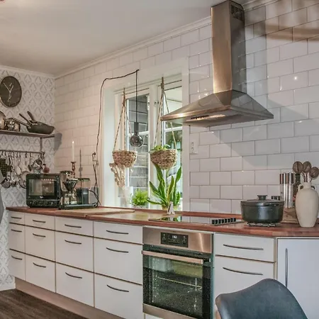 Σπίτι διακοπών 2 Bedroom Cozy In