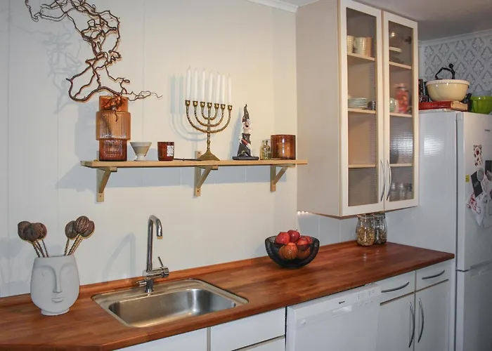 2 Bedroom Cozy In Nyaraló